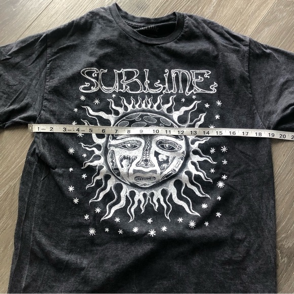 Sublime Rock Tshirt Dark Wash Size Medium - Picture 3 of 6